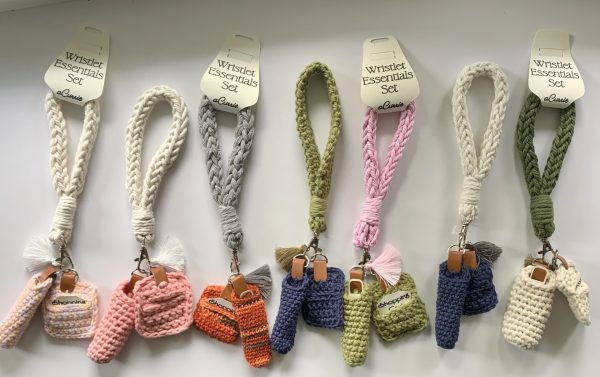 Wristlet Essentials Set