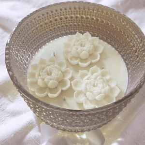 Wedding Party Table, Decorative White Lotus Flowers Centerpiece Candle