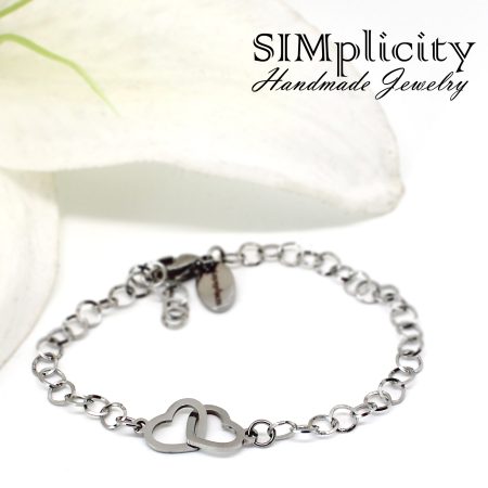 Hypoallergenic Bracelet with Interlocking Heart