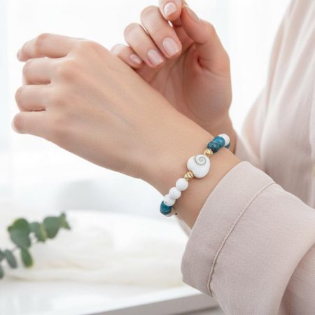Apatite & Magnesite Stretch Bracelet — Hammered Gold Spacers & Shiva Heart